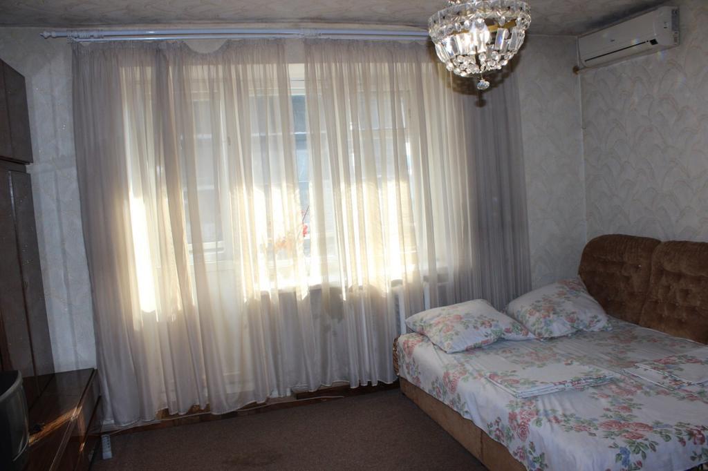 Apartment Near Opera Hause Dniepropietrowsk Zewnętrze zdjęcie